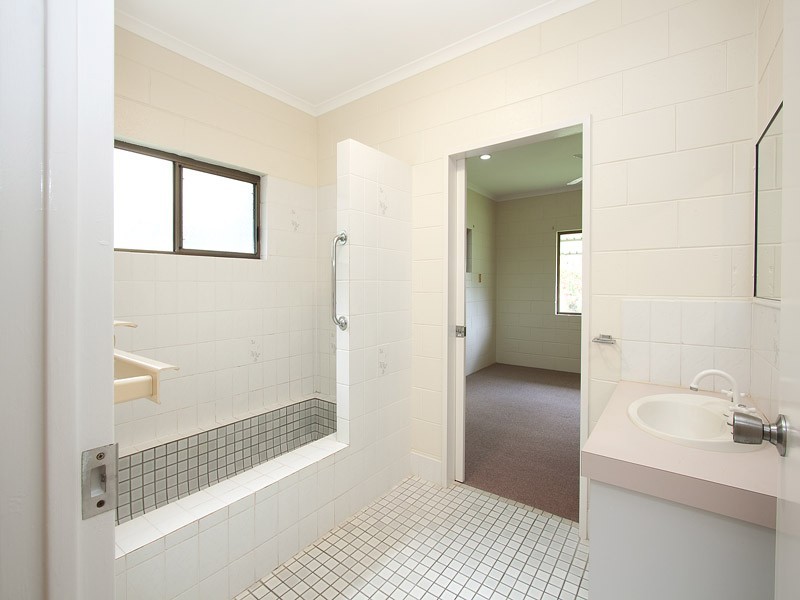 10 Noli Close, Mossman QLD 4873