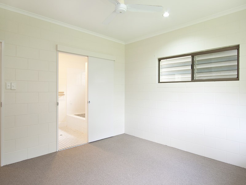 10 Noli Close, Mossman QLD 4873