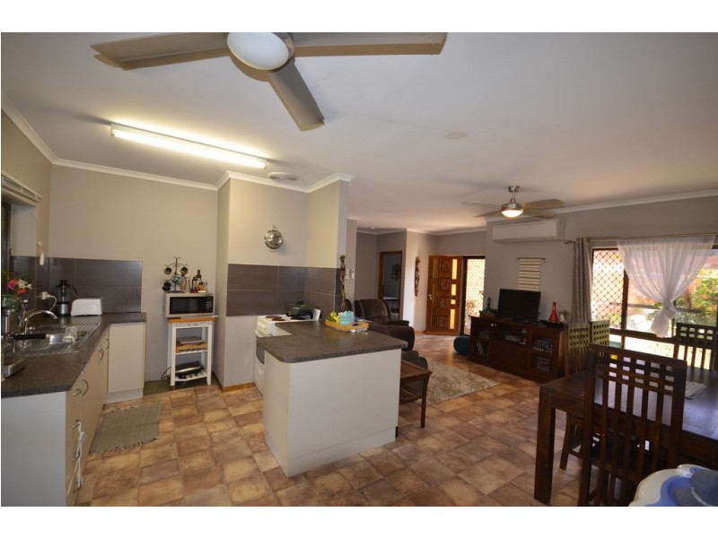 15 Snapper Island Drive, Wonga Beach QLD 4873