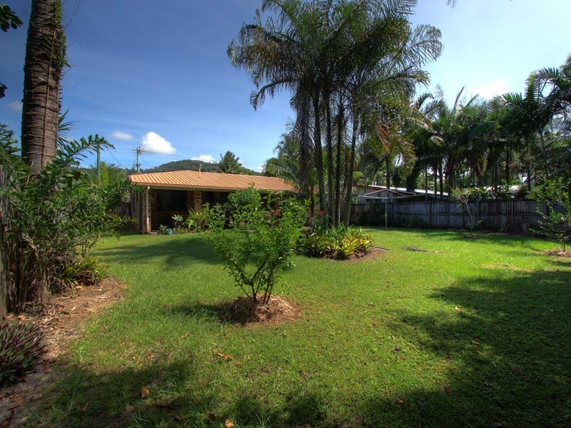 15 Snapper Island Drive, Wonga QLD 4873