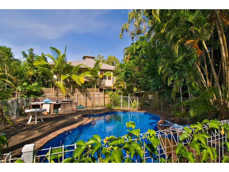 Port Douglas QLD 4877