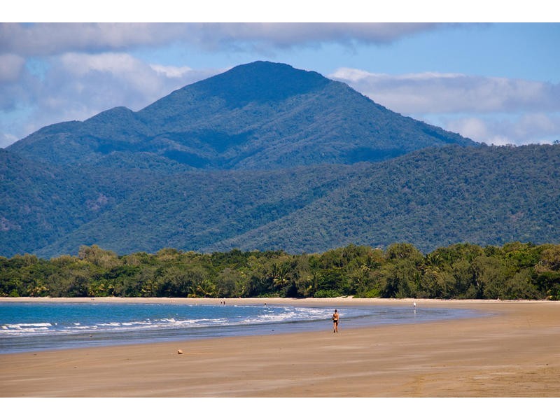 Port Douglas QLD 4877