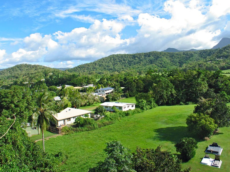 59-61 Alchera Drive, Mossman QLD 4873
