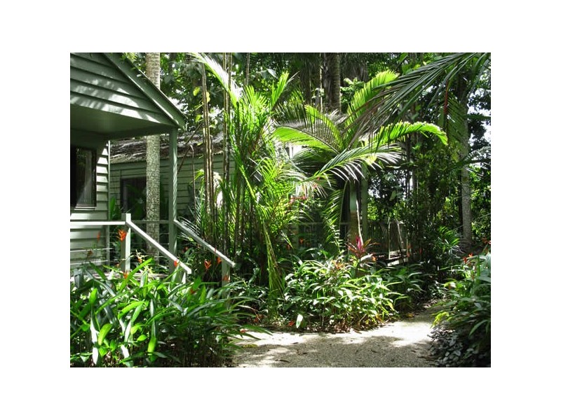 9 Alchera Drive, Mossman QLD 4873