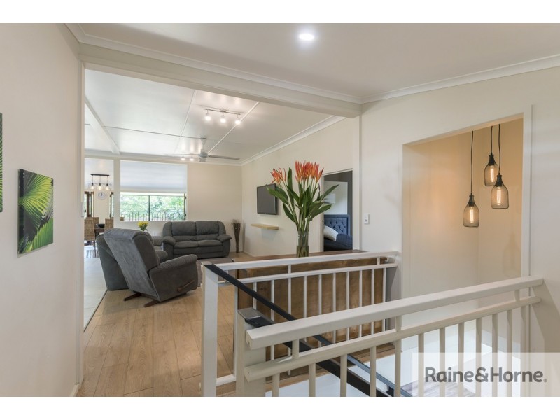 13 Mossman Street, Mossman QLD 4873