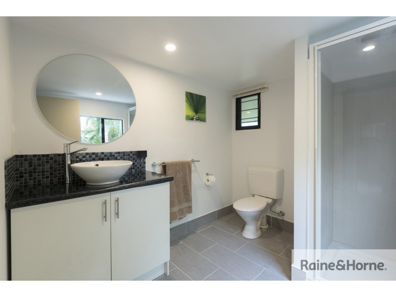 13 Mossman Street, Mossman QLD 4873