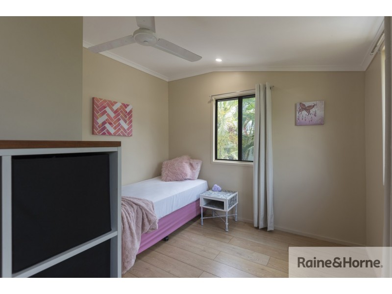 13 Mossman Street, Mossman QLD 4873