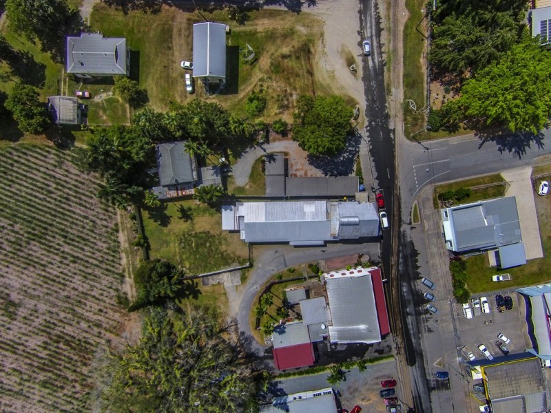 30 Mill Street, Mossman QLD 4873