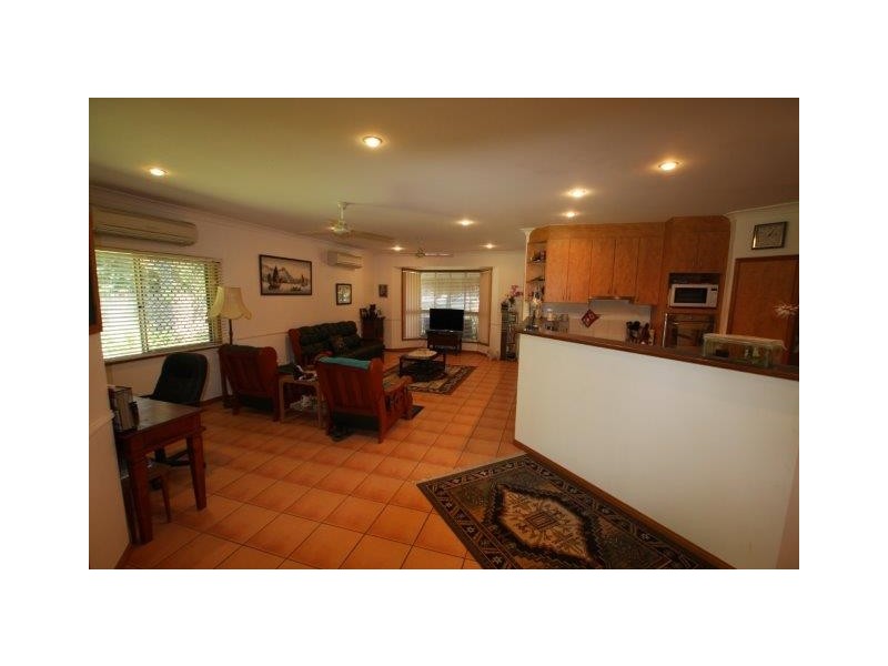 12 Billfish Close, Wonga QLD 4873