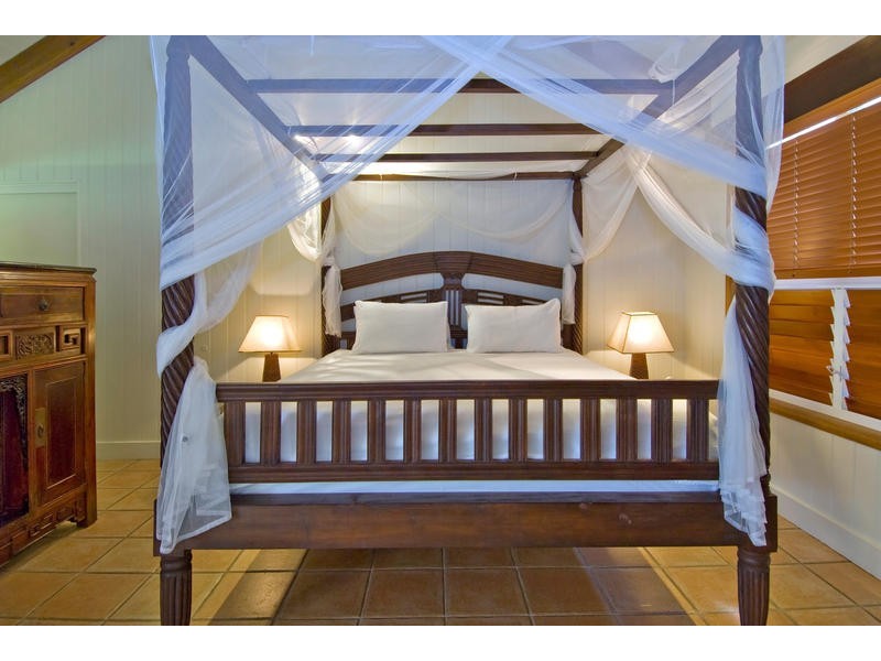 10 Wharf Street, Port Douglas QLD 4877