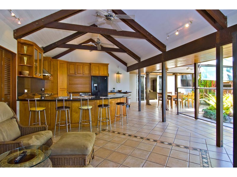 10 Wharf Street, Port Douglas QLD 4877