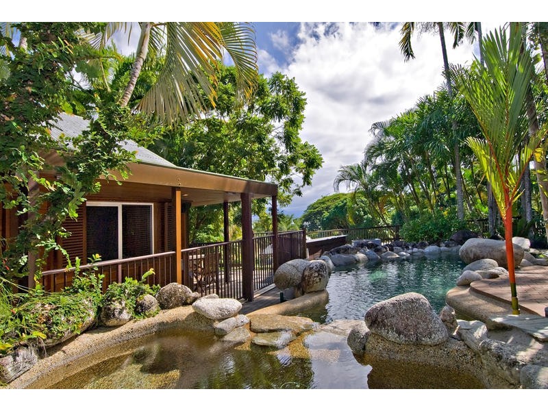 10 Wharf Street, Port Douglas QLD 4877