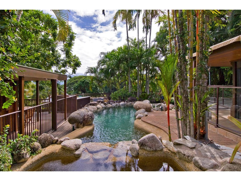 10 Wharf Street, Port Douglas QLD 4877