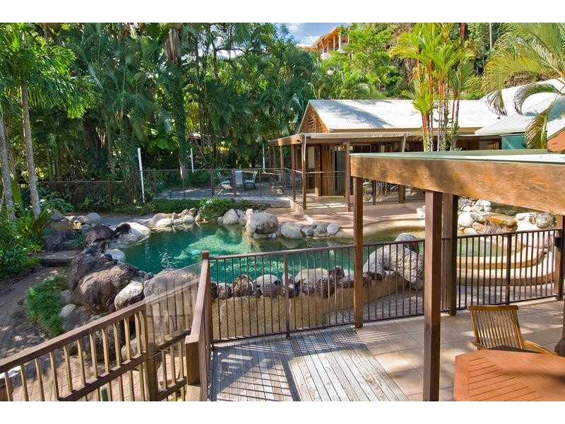 10 Wharf Street, Port Douglas QLD 4877
