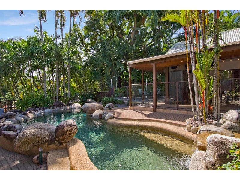 10 Wharf Street, Port Douglas QLD 4877