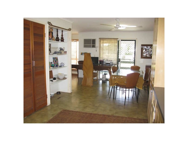 4 Hospital Street, Mossman QLD 4873
