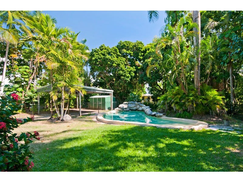6 Olive Street, Newell QLD 4873