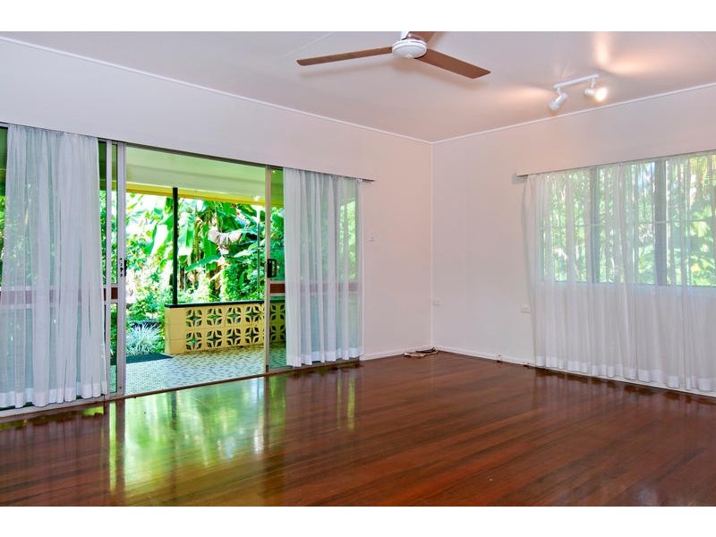 6 Olive Street, Newell QLD 4873