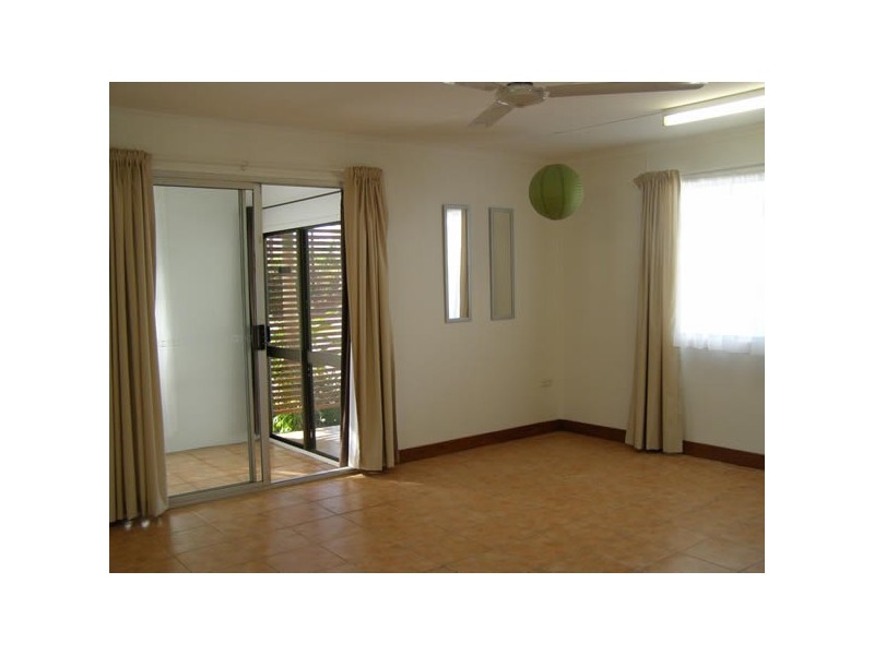 127 Alchera Drive, Mossman QLD 4873