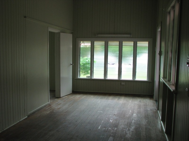 4 Jack street, Mossman QLD 4873