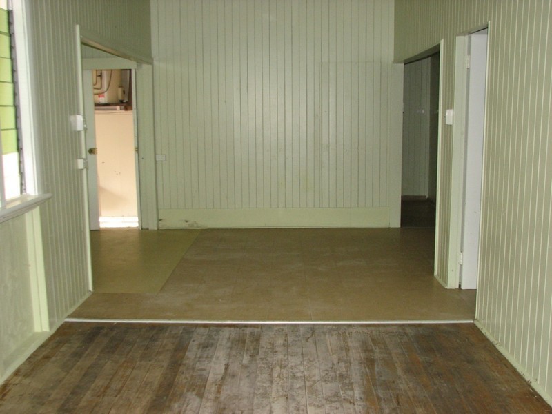 4 Jack street, Mossman QLD 4873