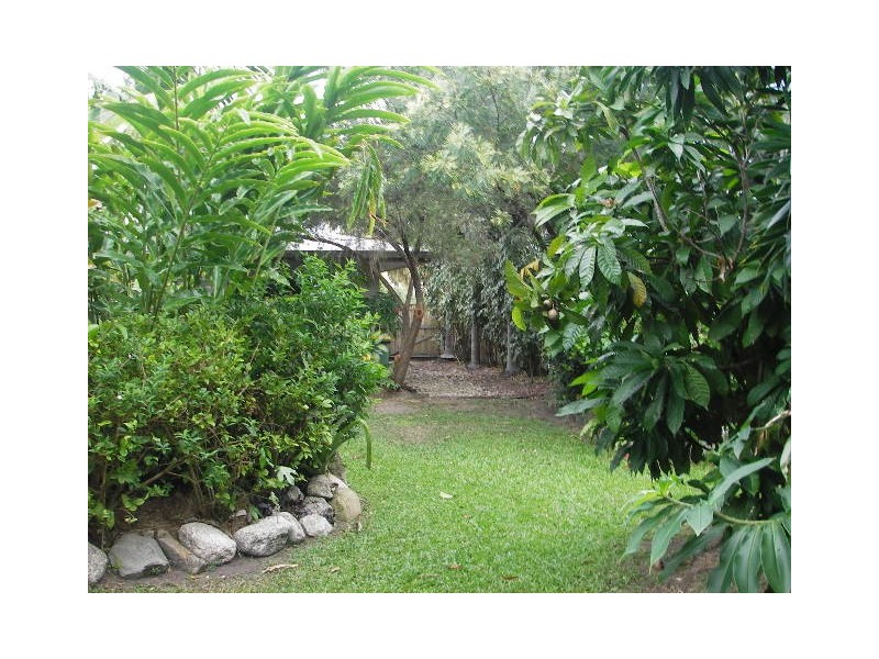 3 Jacaranda Close, Cooya Beach QLD 4873