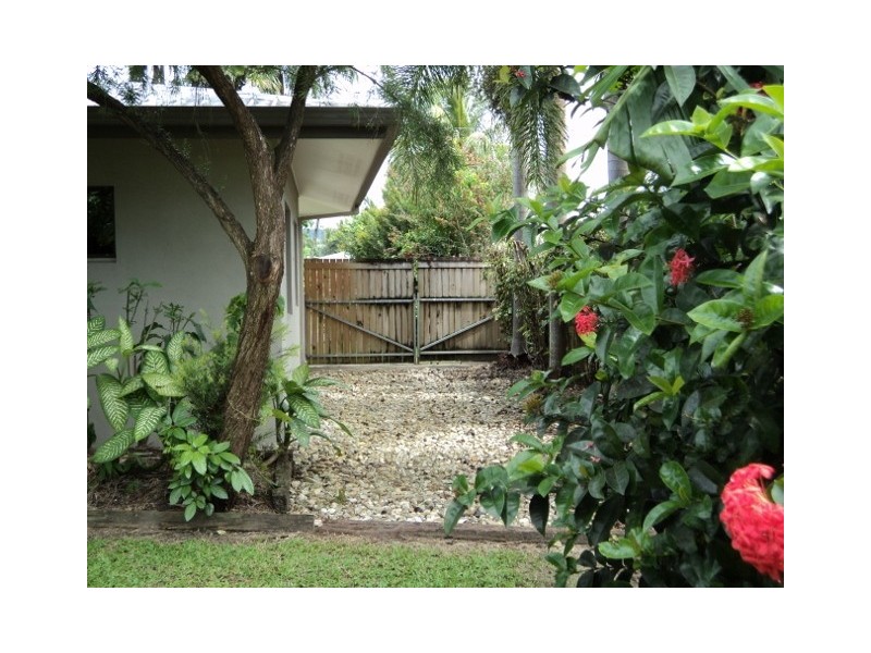 3 Jacaranda Close, Cooya Beach QLD 4873