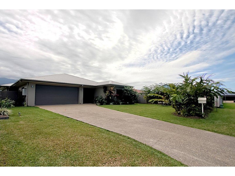 3 Waratah Close, Mossman QLD 4873
