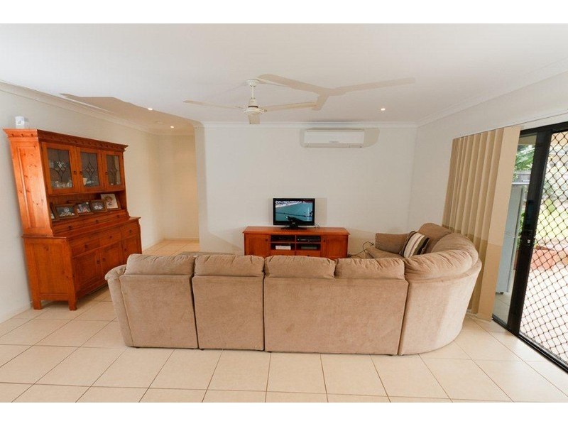 3 Waratah Close, Mossman QLD 4873