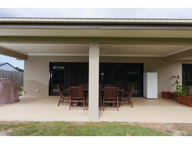 3 Waratah Close, Mossman QLD 4873