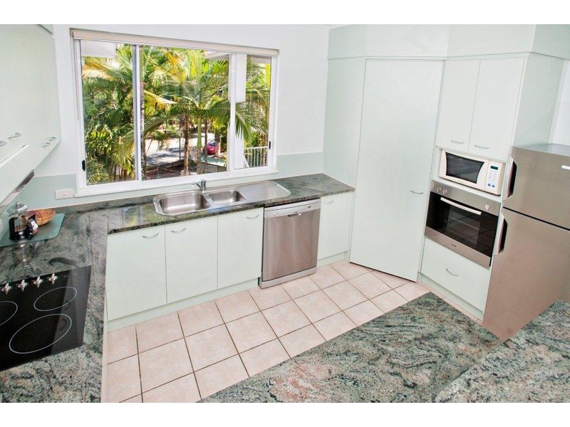 325 The Esplanade, Port Douglas QLD 4877