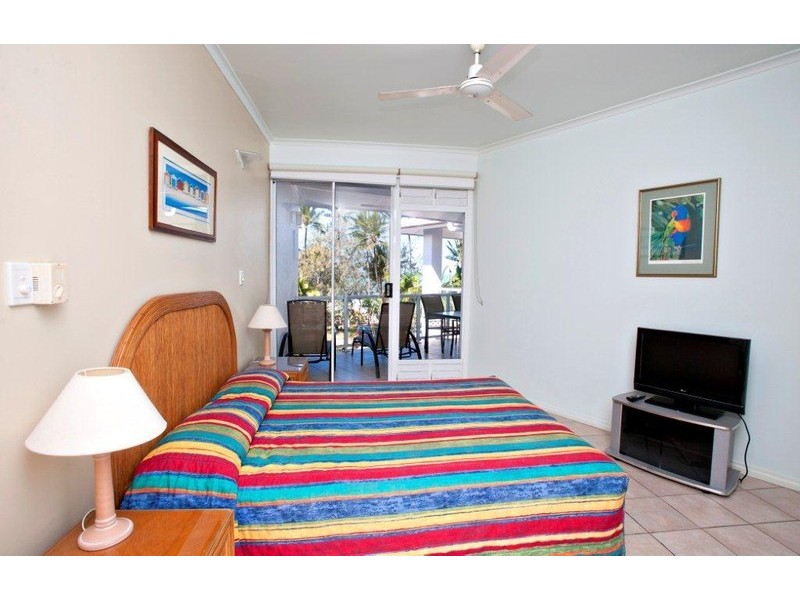 325 The Esplanade, Port Douglas QLD 4877