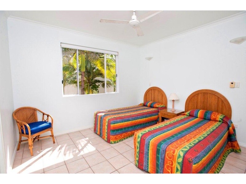 325 The Esplanade, Port Douglas QLD 4877