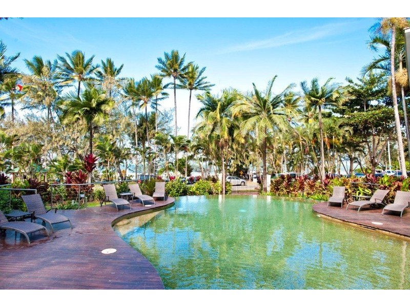 325 The Esplanade, Port Douglas QLD 4877