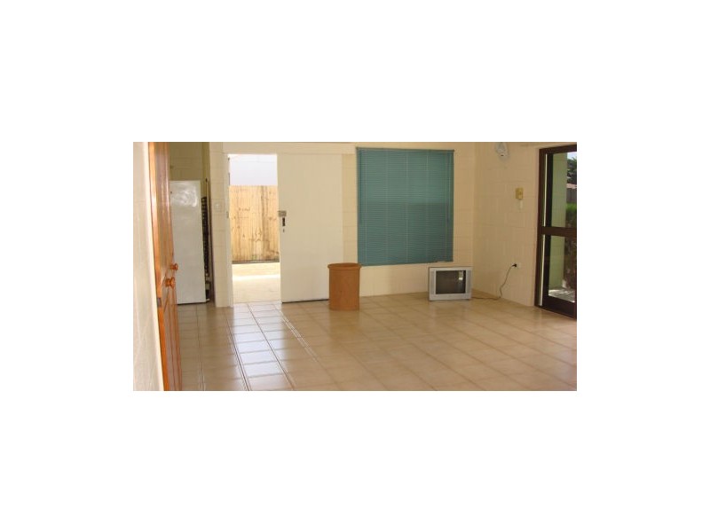 12 Snapper Island Drive, Wonga QLD 4873