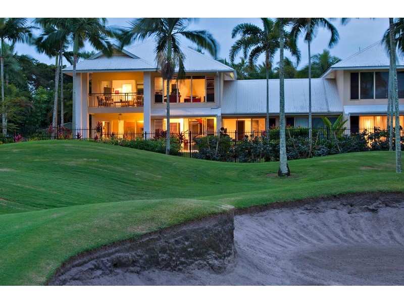 4 Paradise Links, Port Douglas QLD 4877