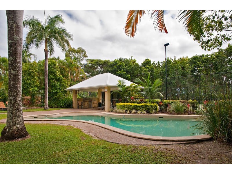 4 Paradise Links, Port Douglas QLD 4877