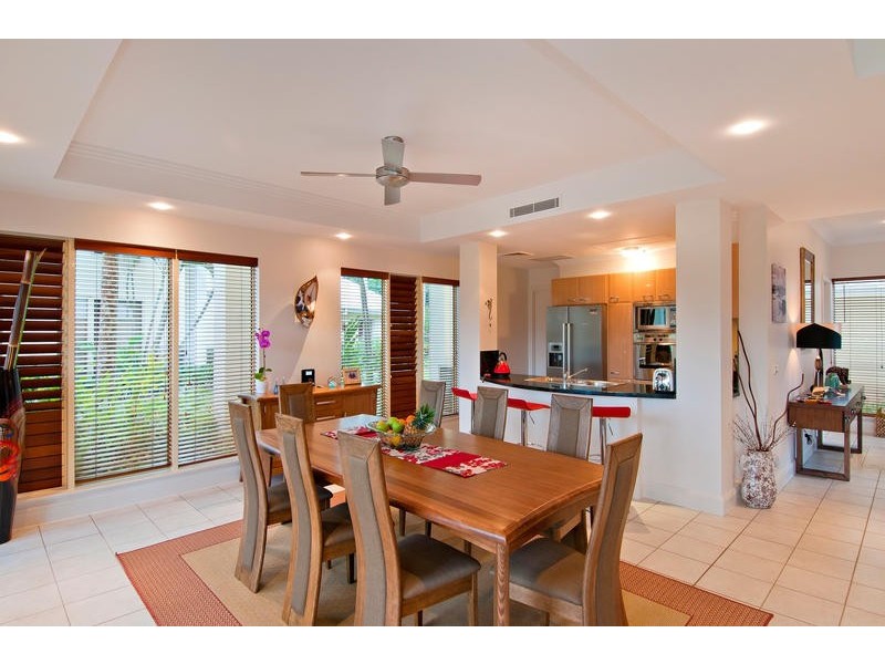 4 Paradise Links, Port Douglas QLD 4877