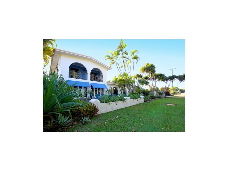 134 Marine Parade, Newell QLD 4873