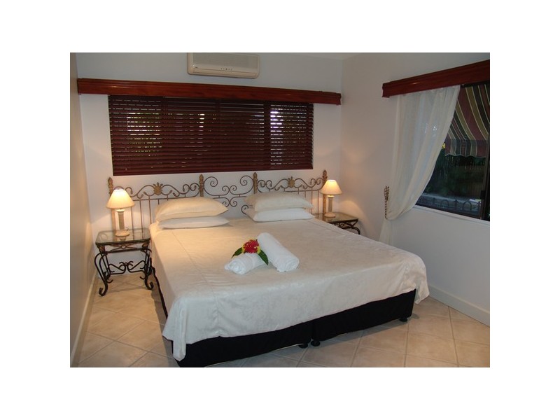 134 Marine Parade, Newell QLD 4873