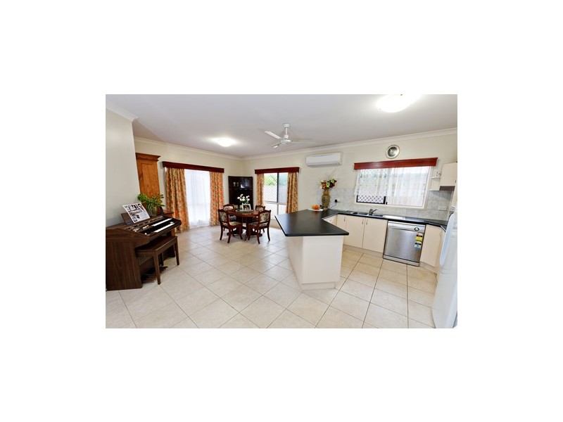 4 Gerygone Close, Mossman QLD 4873