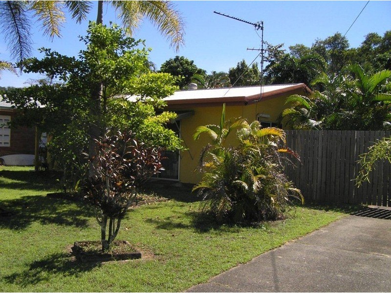 28  snapper island drive, Wonga QLD 4873