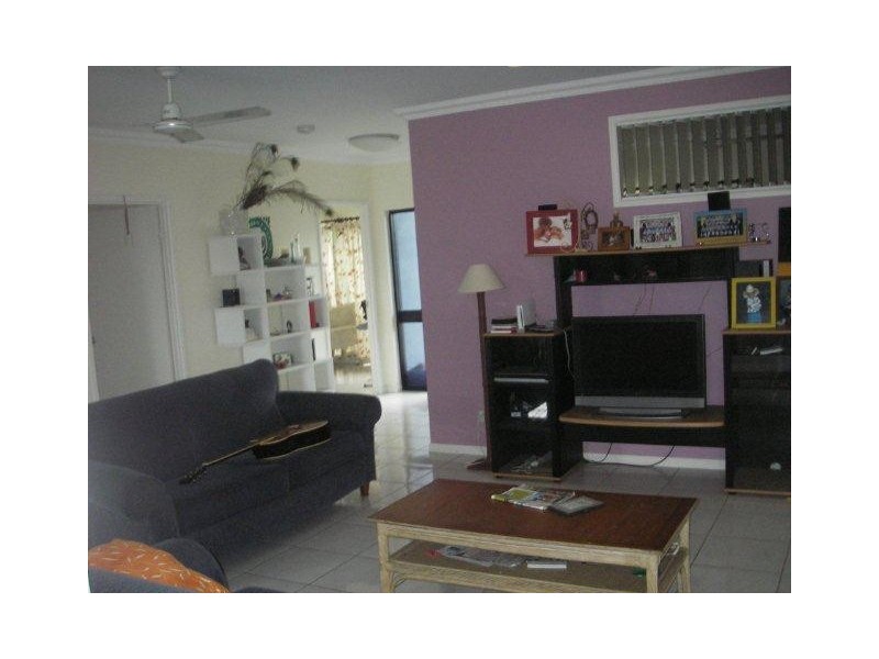 2 Shalom Close, Cooya Beach QLD 4873