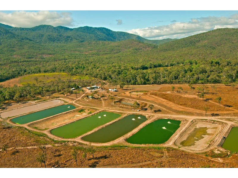 630 Bakers Rd, Mount Molloy QLD 4871