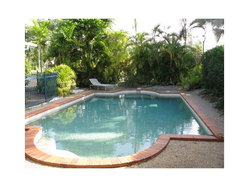 15 Endeavour Street, Port Douglas QLD 4877