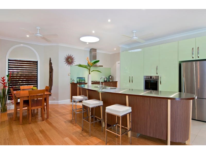 47  Endeavour St, Port Douglas QLD 4877