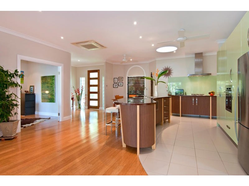 47  Endeavour St, Port Douglas QLD 4877