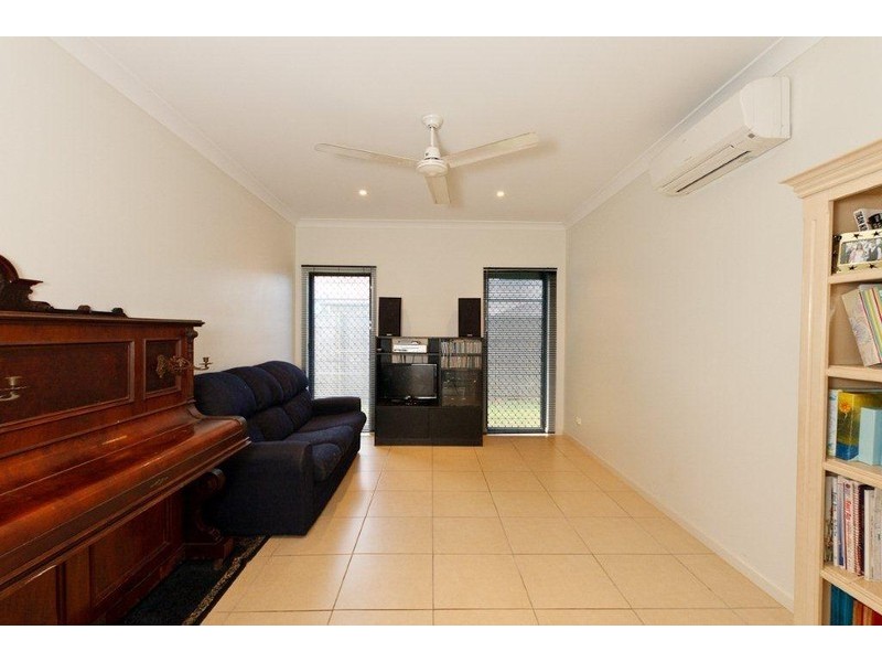 3 Waratah Close, Mossman QLD 4873