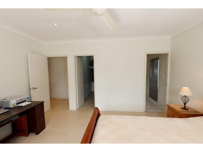 3 Waratah Close, Mossman QLD 4873