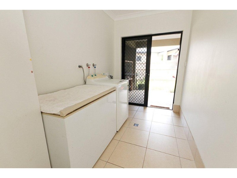 3 Waratah Close, Mossman QLD 4873